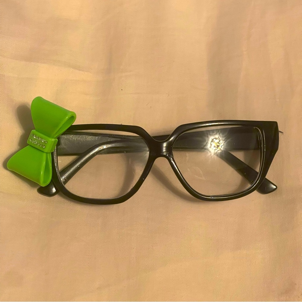 Hello Kitty Glasses